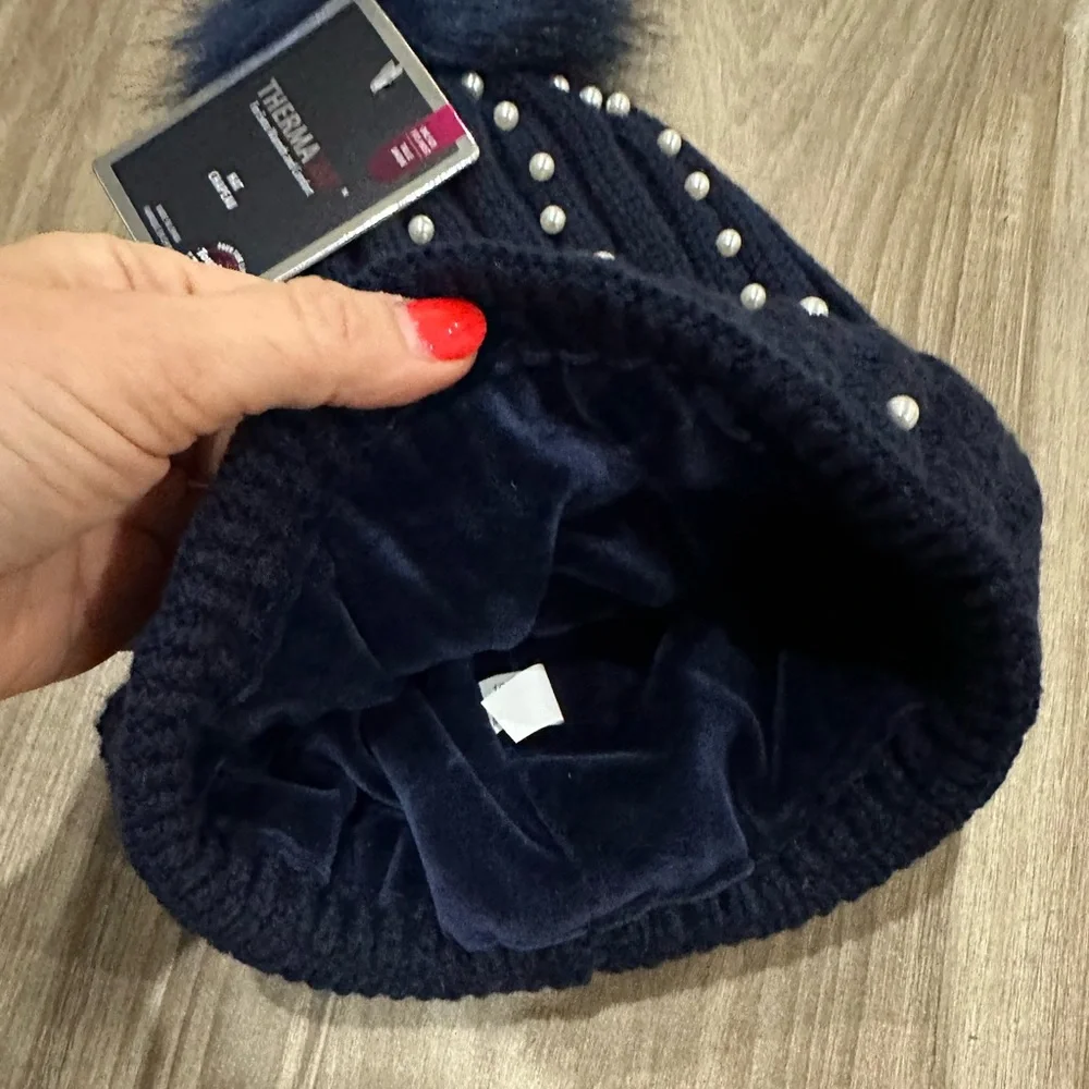 New With Tags! Warm knit Pompom hat with pearls. Soft velour lining. Blue